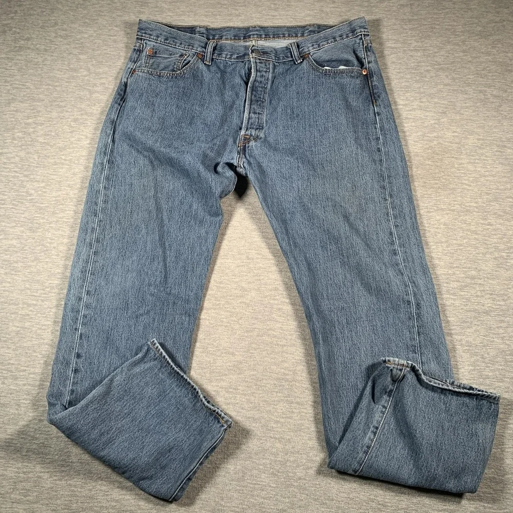 Levis 501‎ Jeans Mens 34x34 Blue Denim Straight Leg Button Fly Original Fit